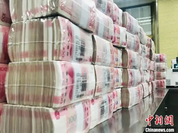 人民币升值为何这么猛？升值趋势是否能够延续